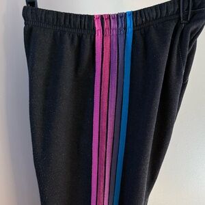 Aviator Nation Dark Gray Joggers with Stripes
Some pilling
Non smoking home